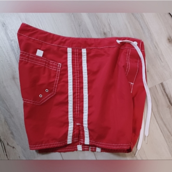 Polaris Red and White Stripe Surf Board Shorts - Picture 4 of 13